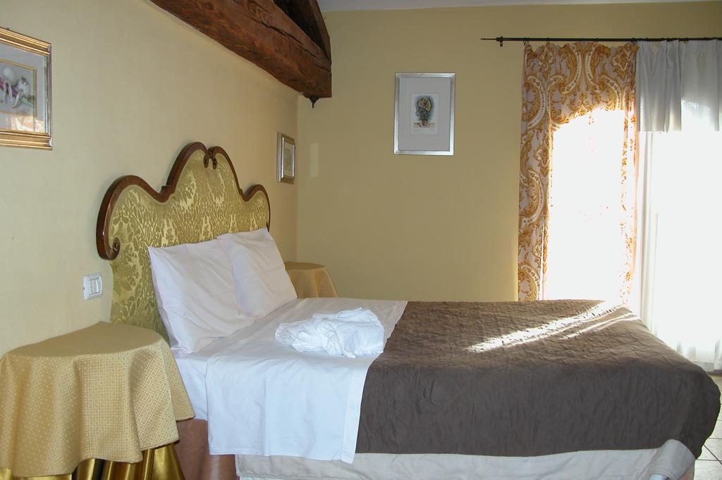 Agriturismo L'Angelina Villa Alfonsine Oda fotoğraf
